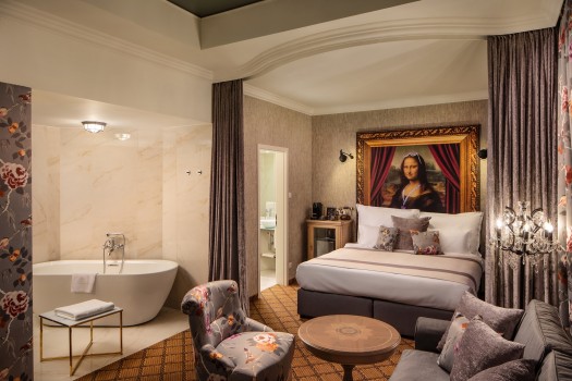 Mystery Hotel 3.jpg